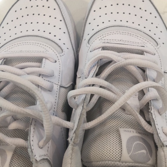 Nike leather tennis shoe, size 7.5, worn once for an hour perfect condition - Picture 10 of 11